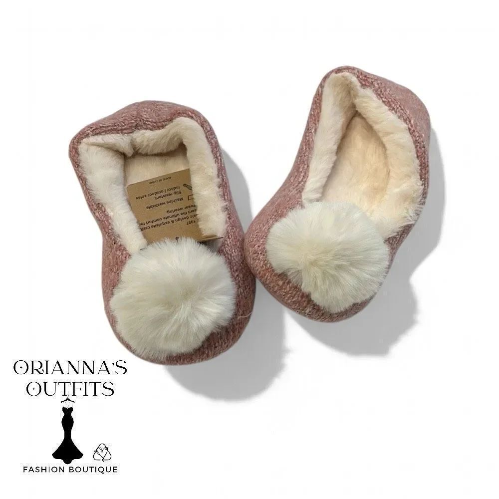 NEW LongBay Women’s Slippers Pink & White Faux Fur Pom Pom Size 6